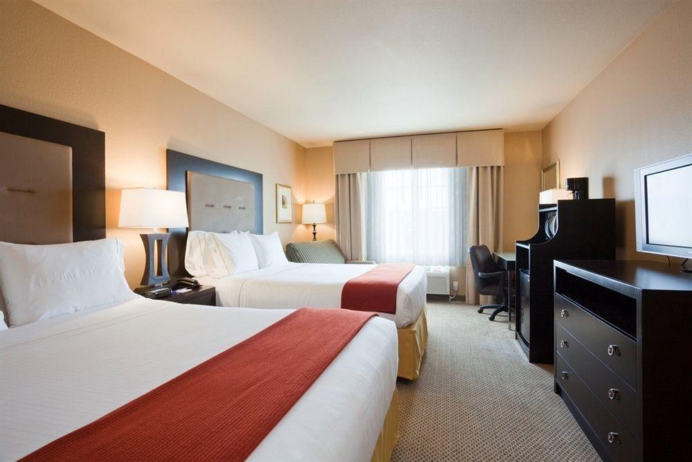 Holiday Inn Express La Plata By Ihg Habitación foto